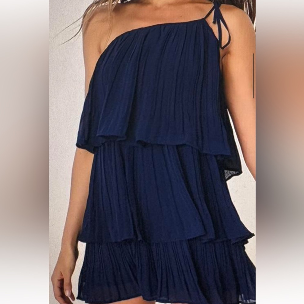 Lulu’s One Shoulder Navy Tiered Mini Dress